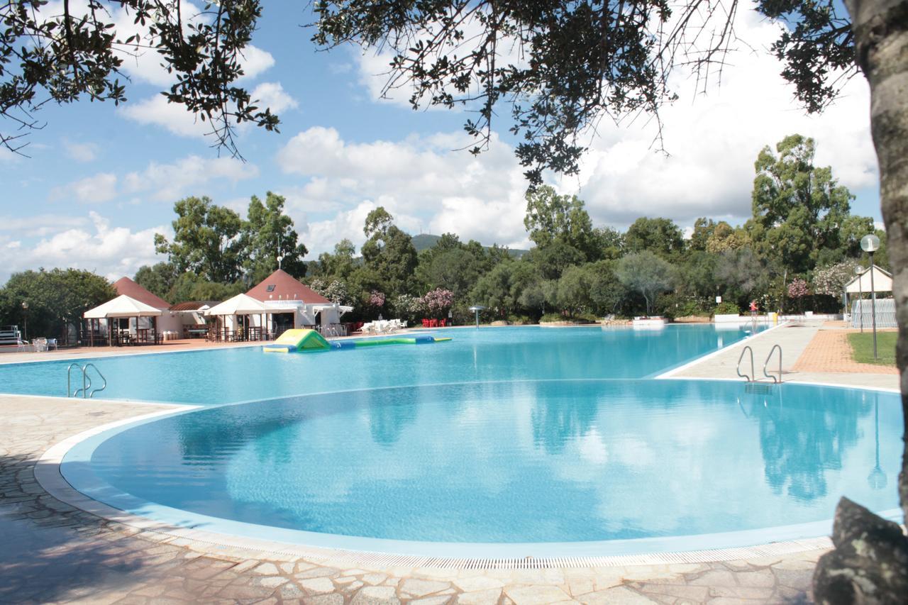 Cugnana Porto Rotondo Bungalows - Camping Buitenkant foto